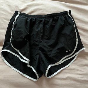 Black & White Nike Tempo Running Short - L
